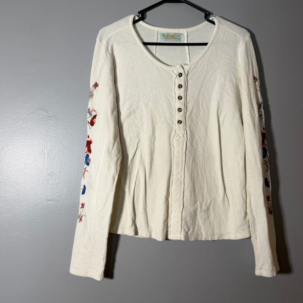 Aventura Top Small Embroidered Floral Boho Cottagecore Cream Knit